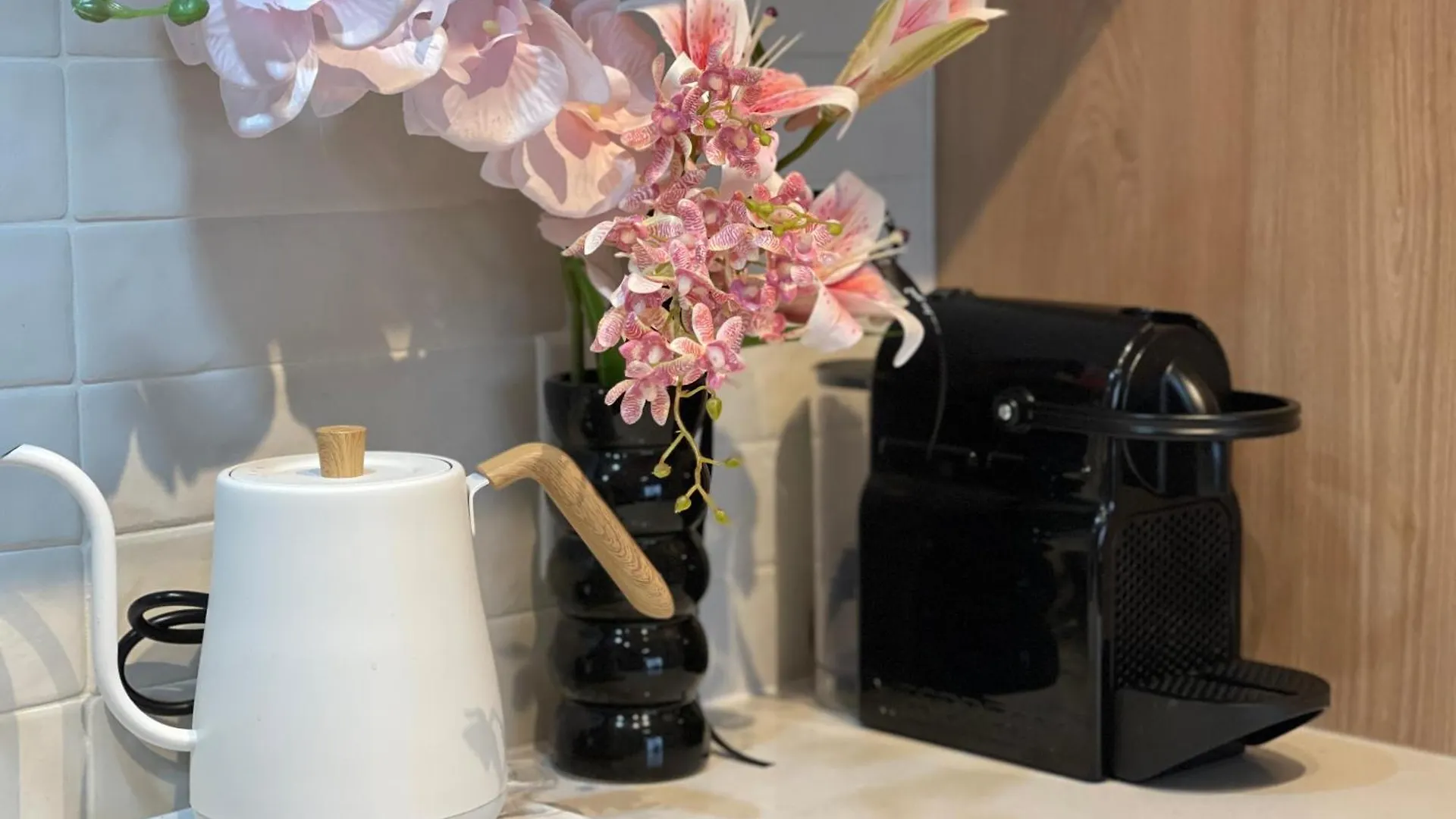 Deluxe Penthouse Two Bedrooms Suites Skyline Cn Tower Lakeview Dt Toronto Infivilla カナダ